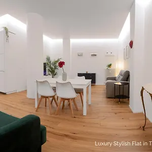  Apartment La Dolce - Luxury Stylish Flats In Trastevere 70-90sqm Italy